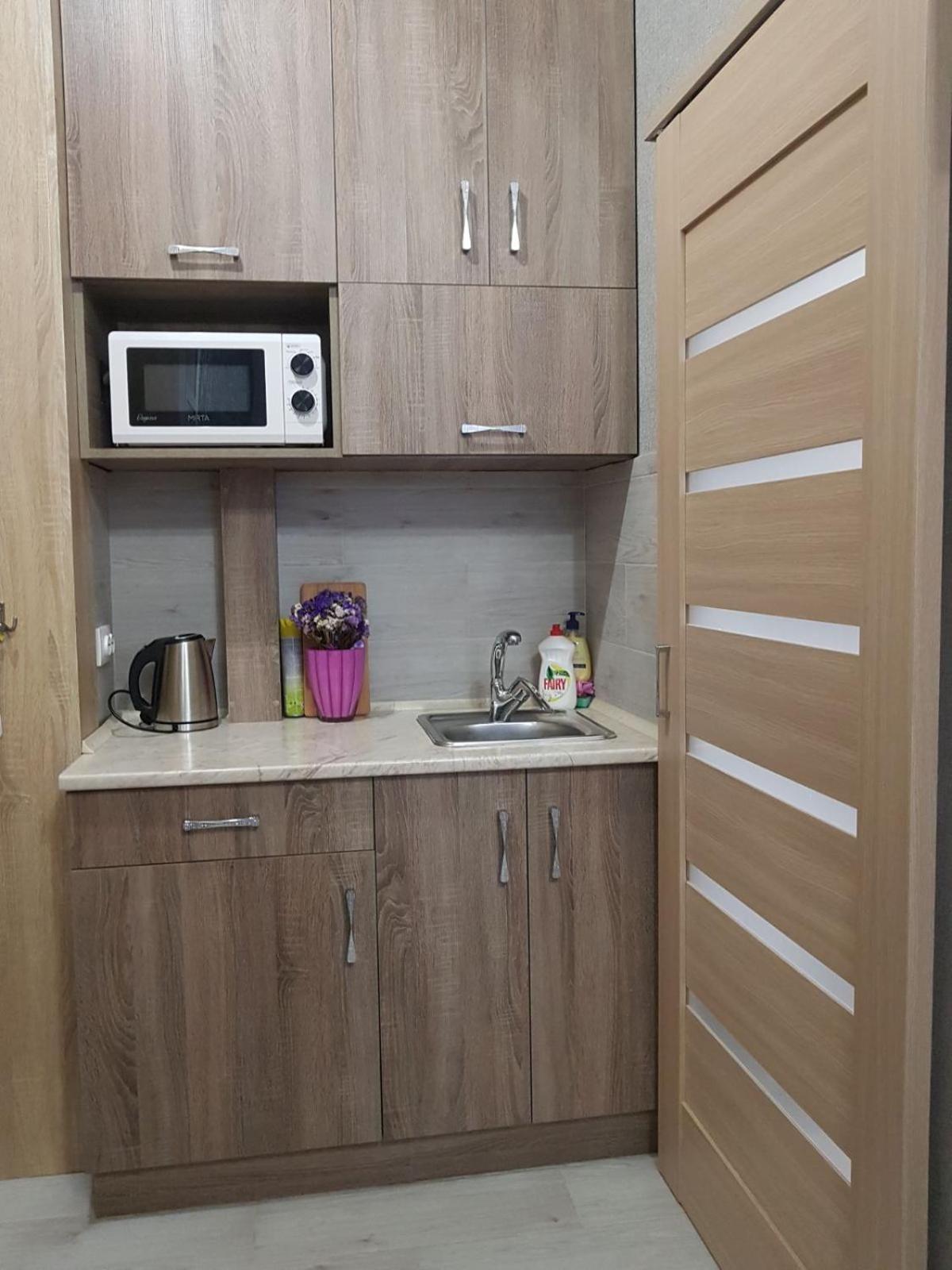 Apartments Near Rynok Square On Staroyevreyska And Fedorova Streets Лвив Стая снимка